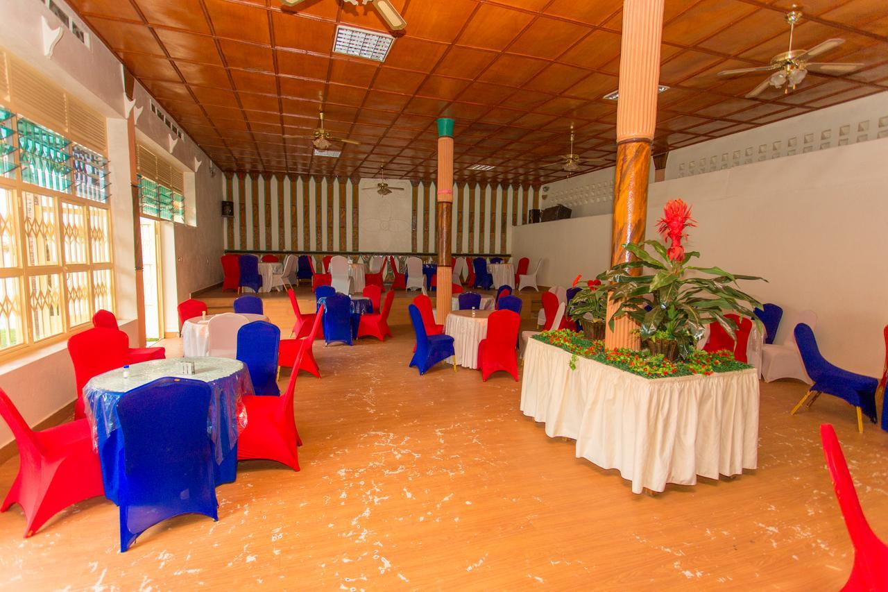 City Valley Motel Kigali Buitenkant foto