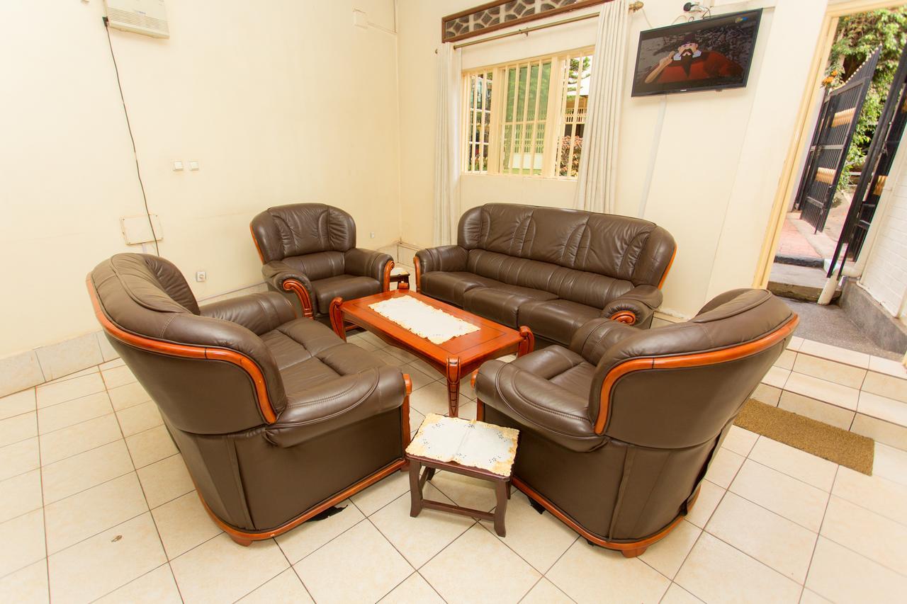 City Valley Motel Kigali Buitenkant foto