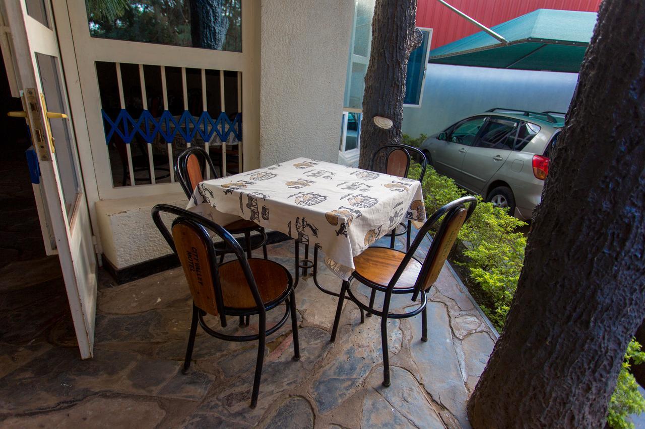 City Valley Motel Kigali Buitenkant foto