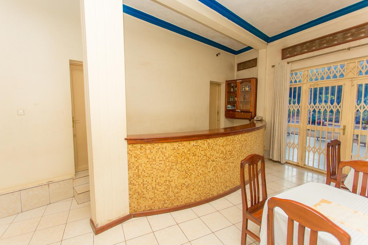 City Valley Motel Kigali Buitenkant foto